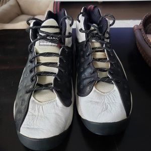 Jordan Shoes | Jordan Jumpman Team 2 | Color: B&W